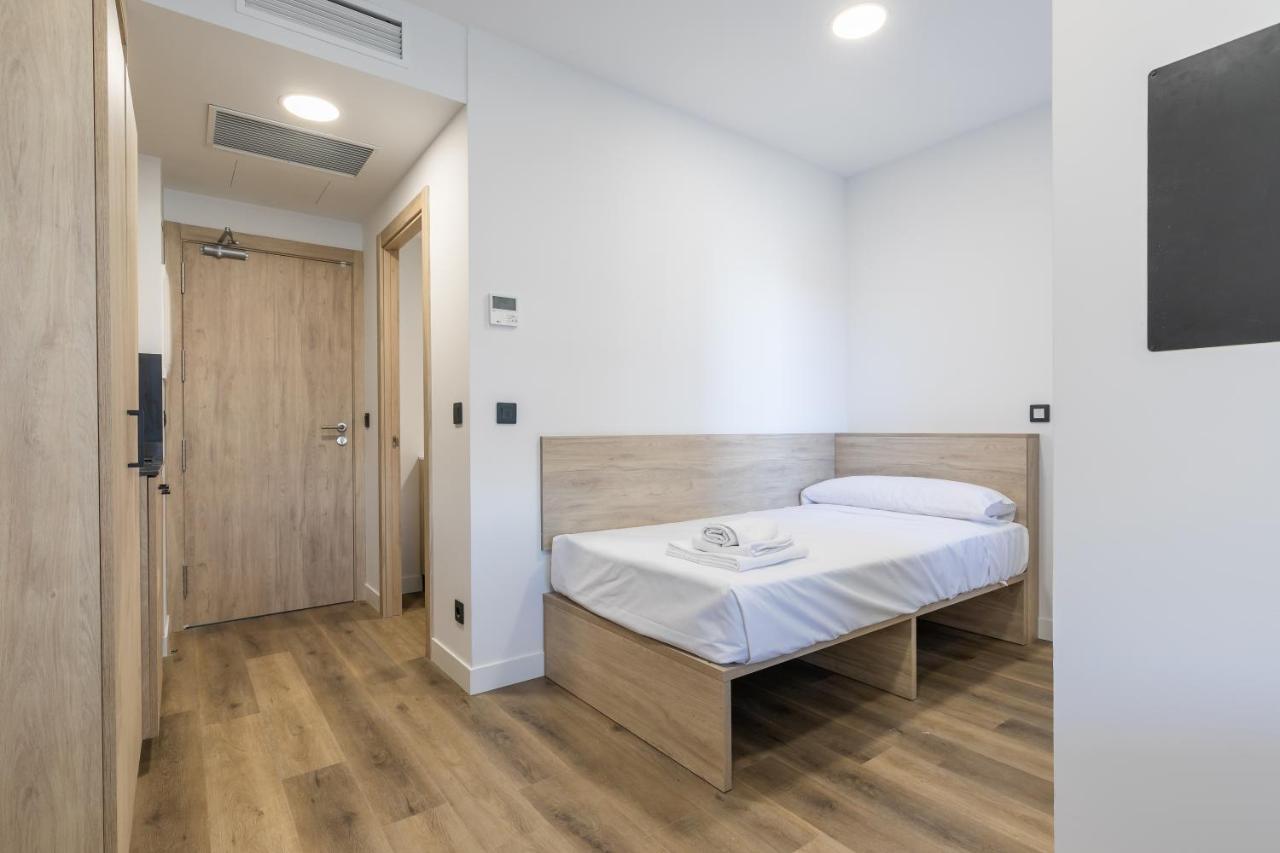 Micampus Xaudaro Student Residence Мадрид Екстер'єр фото